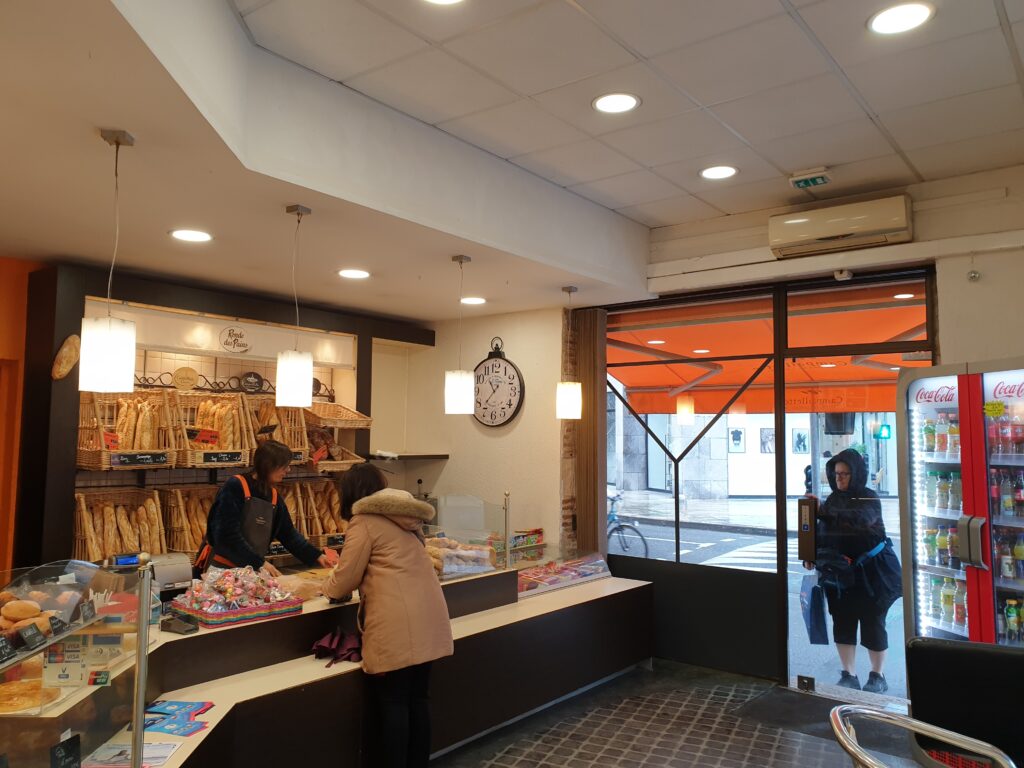 Boulangerie avant
